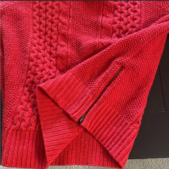 Banana republic Red Cable knit Sweater - Picture 4 of 5